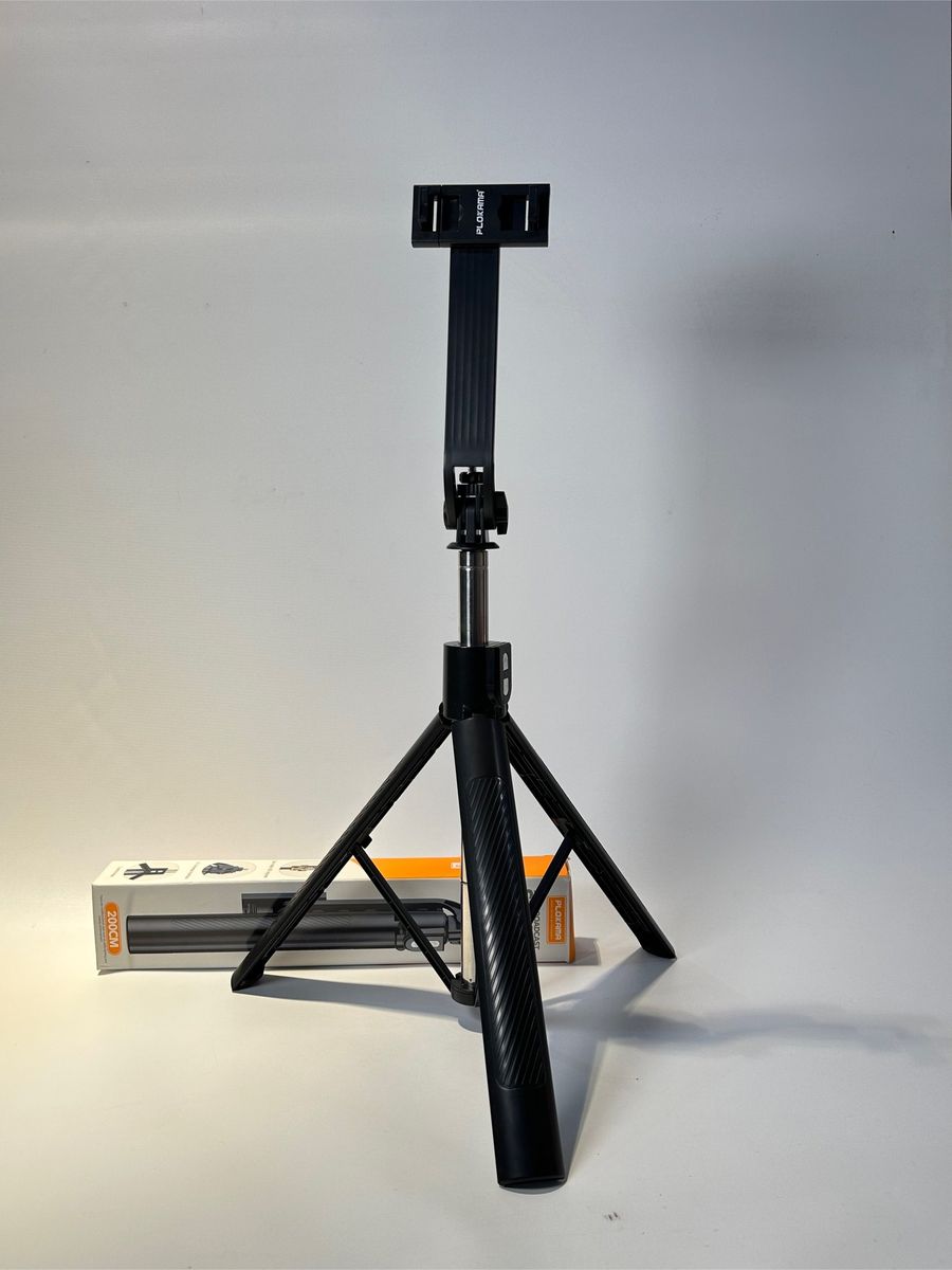 Plokama Live K10 200cm Tripod Holder with Dual LED Lights & Bluetooth Remote