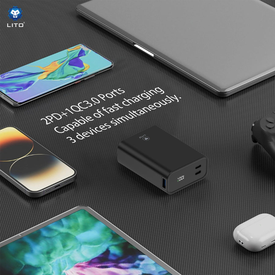 LITO LP02 charging three devices simultaneously